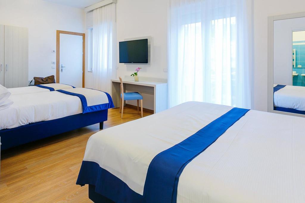 Aequa Hotel Vico Equense Esterno foto