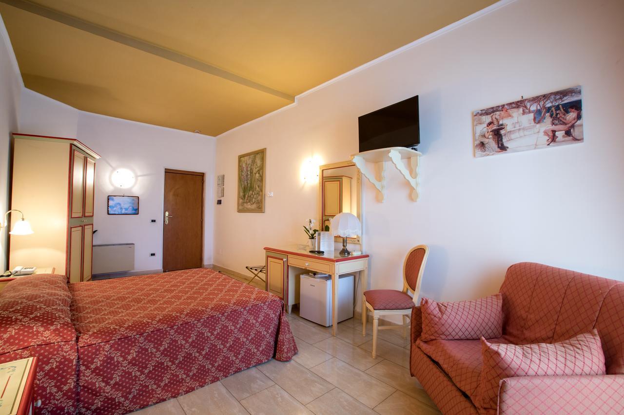 Aequa Hotel Vico Equense Esterno foto
